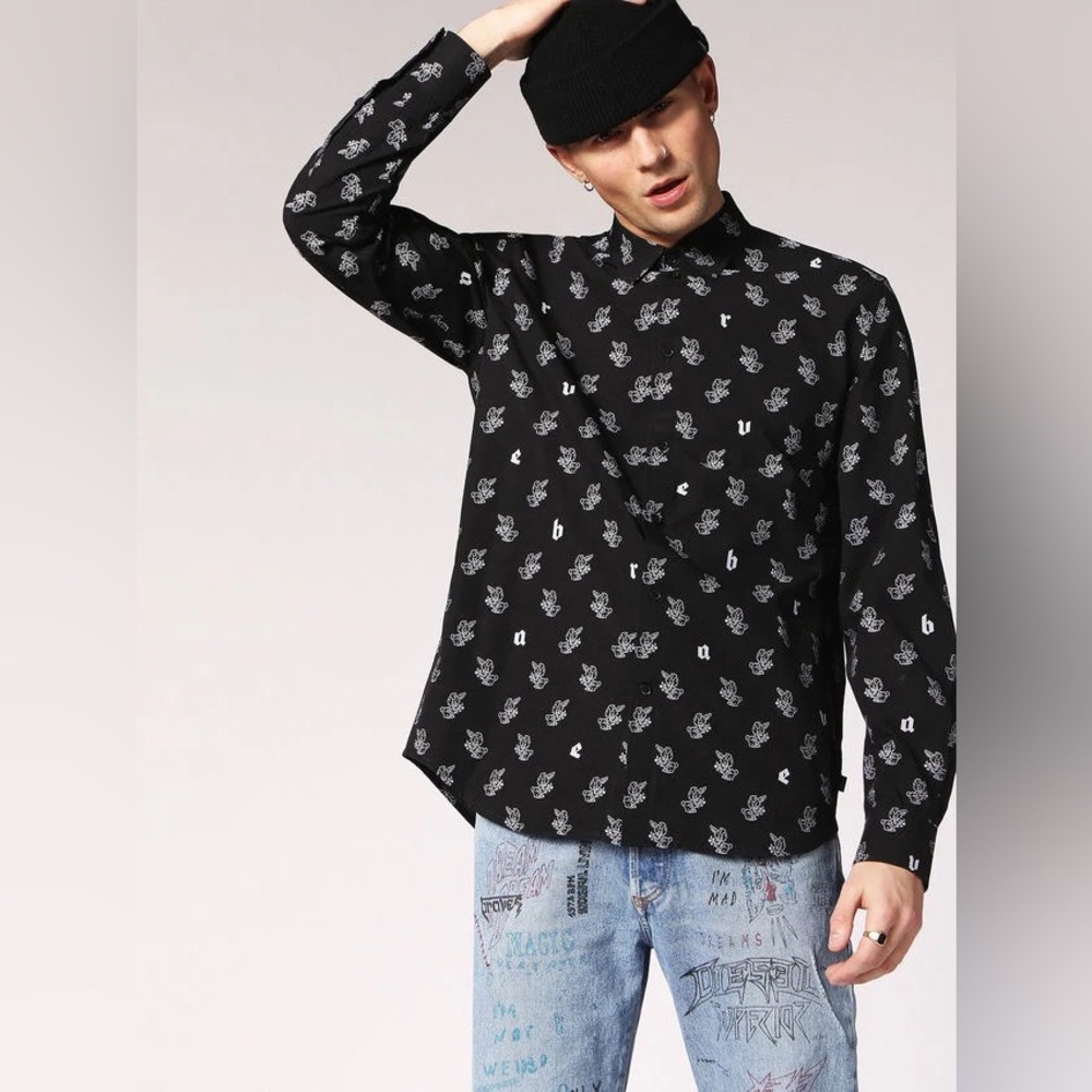 Diesel Black S-Rabbit Embroidered
Men's Shirt Size Small